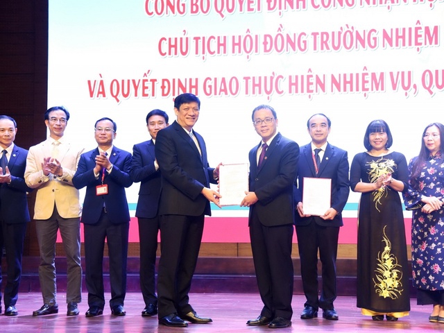 Đại học Y Hà Nội có Chủ tịch Hội đồng trường và hiệu trưởng mới