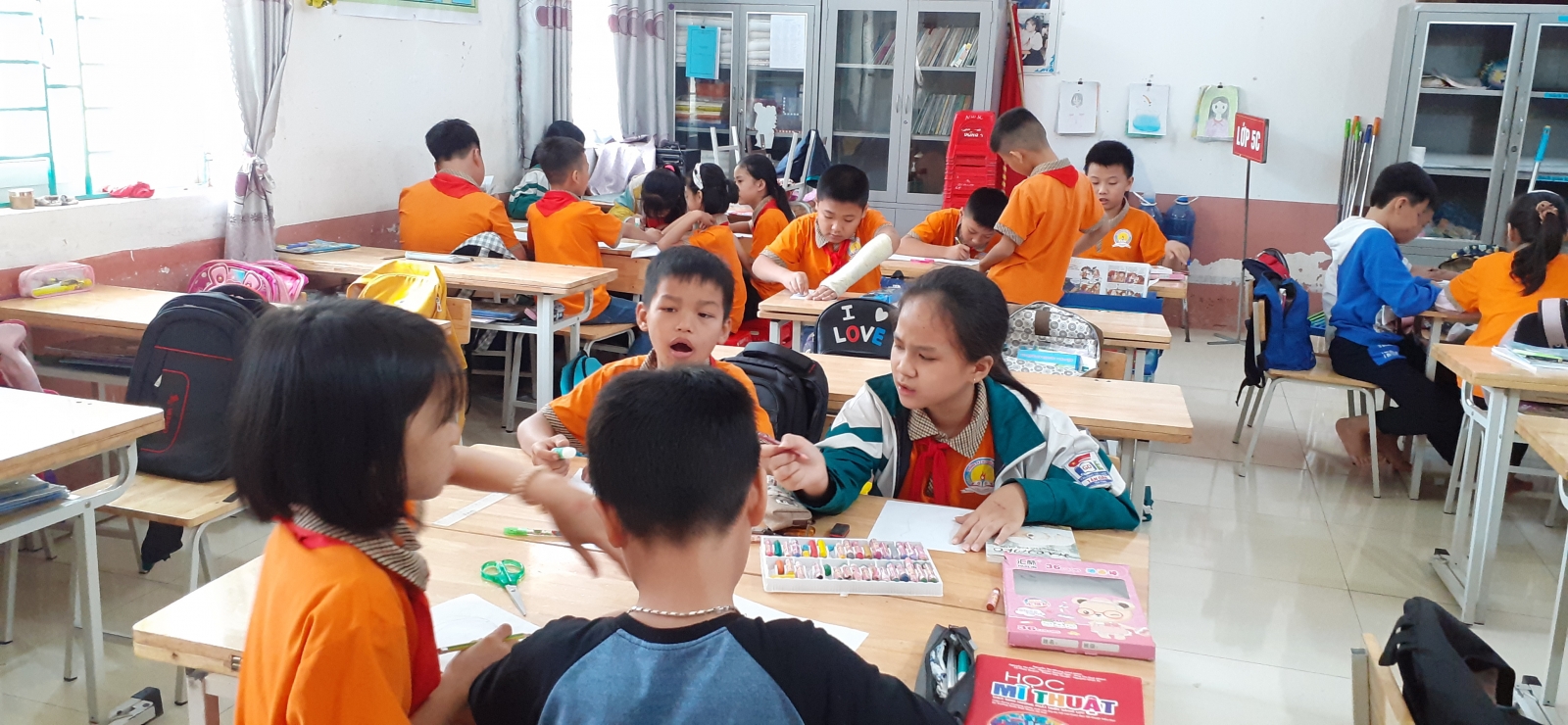 Bắc Giang: Triển lãm trưng bày tranh thiếu nhi “Sắc màu tuổi thơ” năm 2020 - Ảnh minh hoạ 2