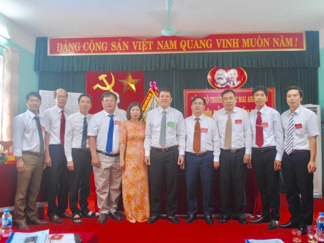 TrườngTHPT Mai Anh Tuấn (Thanh Hóa): 35 năm vững bước đi lên