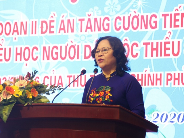 Tăng cường tiếng Việt dựa trên tiếng mẹ đẻ và giữ bản sắc văn hóa các dân tộc