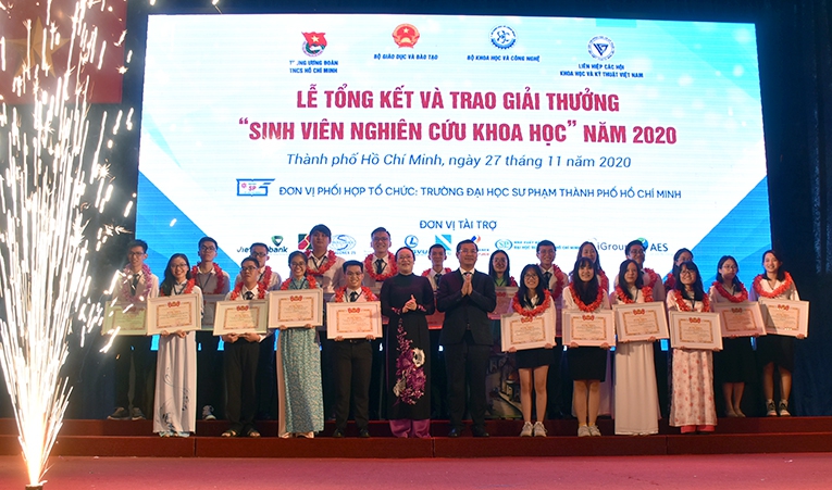 10 đề tài được trao giải Nhất “Sinh viên NCKH năm 2020” - Ảnh minh hoạ 2