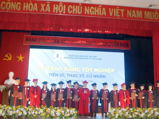 Trường Đại học Ngân hàng TP.HCM tuyển sinh trình độ Thạc sĩ đợt 1 năm 2021