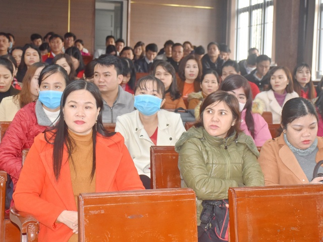Tập huấn CTGDPT mới cho 581 giáo viên cốt cán Tiểu học 3 tỉnh miền Trung