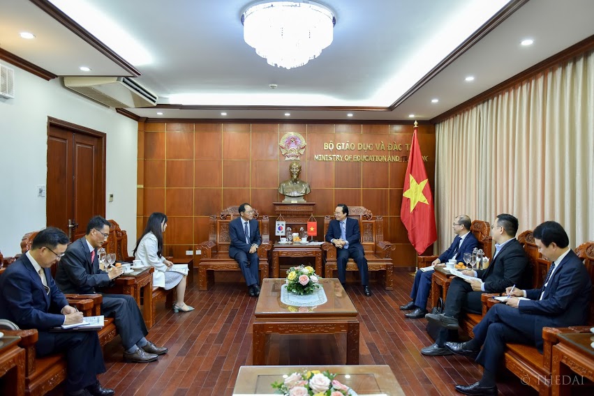 Hàn Quốc mong muốn tăng cường hợp tác GD-ĐT với Việt Nam - Ảnh minh hoạ 2