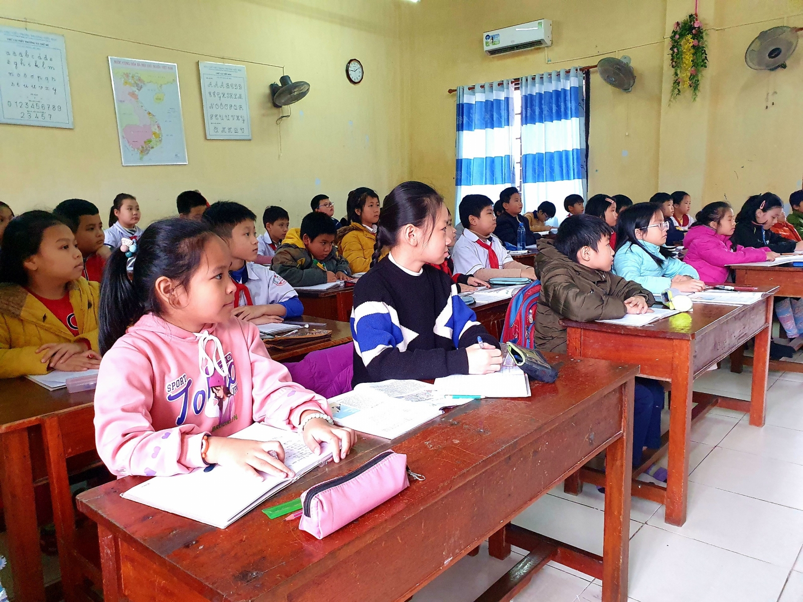 Thừa Thiên - Huế: Tăng cường nhiều phương án chống rét cho học sinh - Ảnh minh hoạ 2