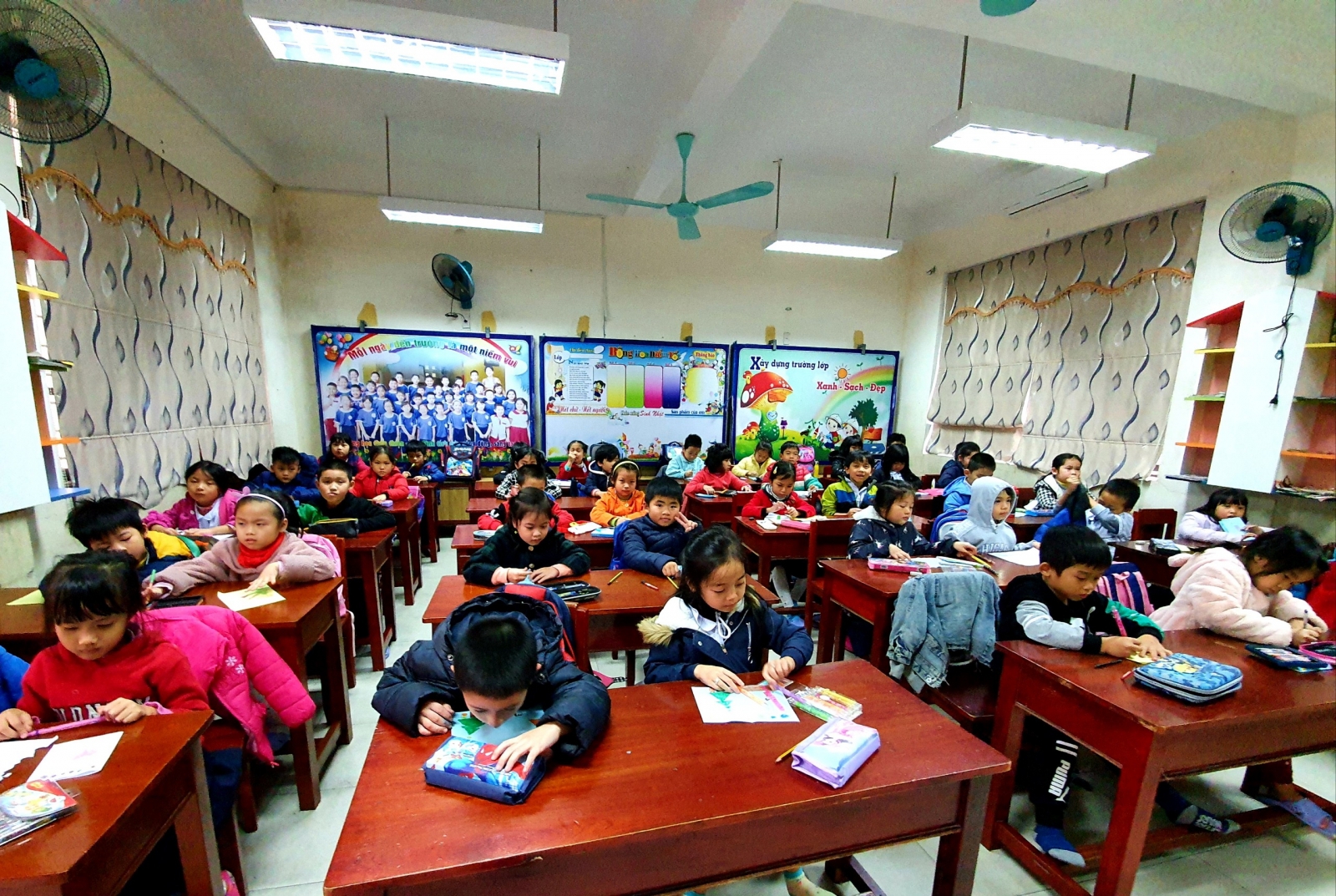 Thừa Thiên - Huế: Tăng cường nhiều phương án chống rét cho học sinh - Ảnh minh hoạ 3