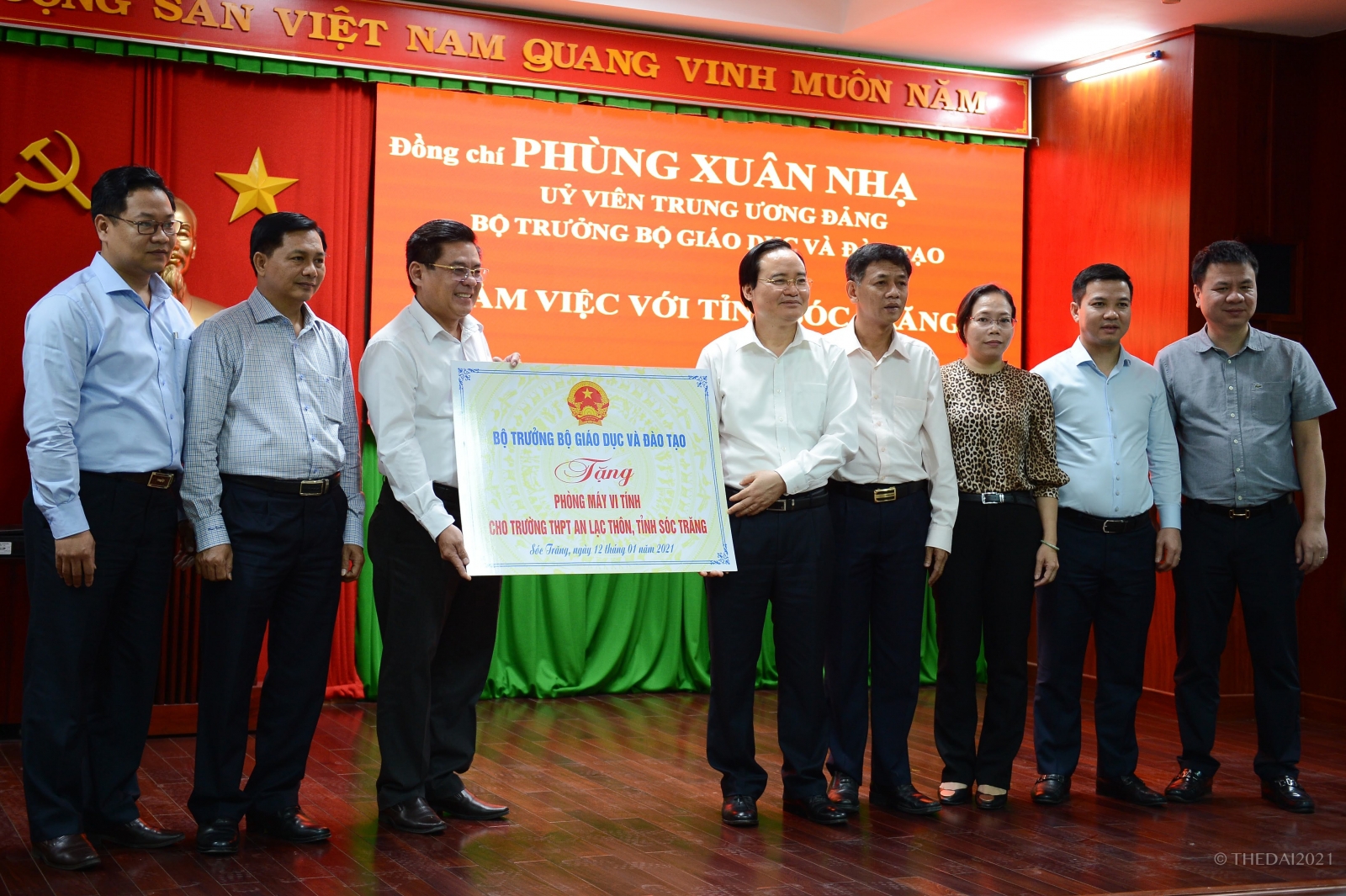 Bộ trưởng Phùng Xuân Nhạ: Đúc kết điểm mạnh, điểm yếu triển khai CTSGK mới - Ảnh minh hoạ 10