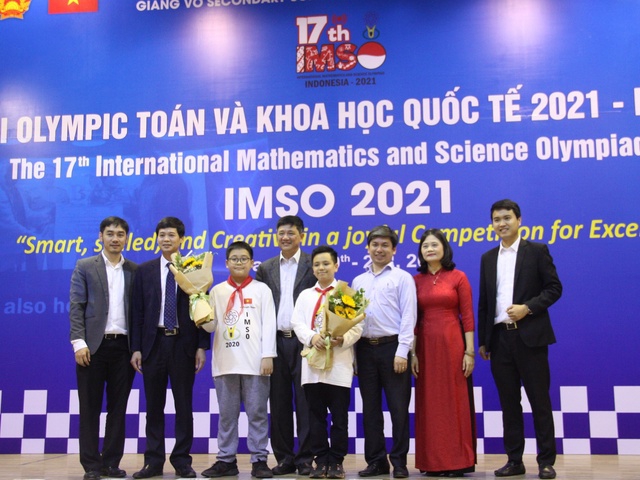 Việt Nam giành 2 Huy chương Vàng Olympic Toán học và Khoa học quốc tế năm 2021