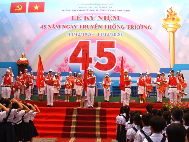 TP.HCM: Tự hào 45 năm ngày truyền thống Trường Phan Tây Hồ
