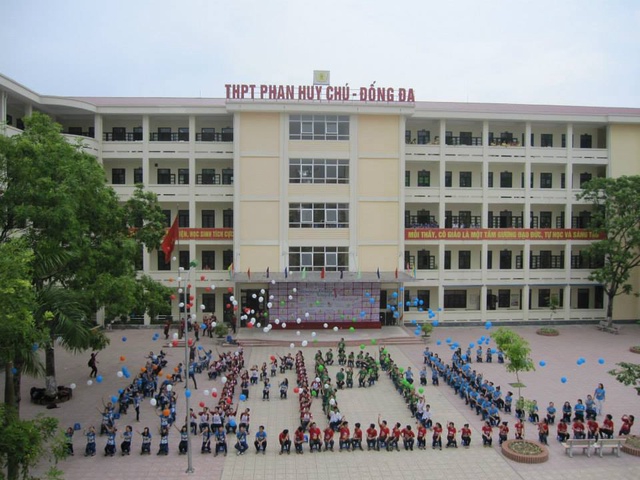 Hà Nội: Học sinh Trường THPT Phan Huy Chú nghỉ học từ ngày 30/1