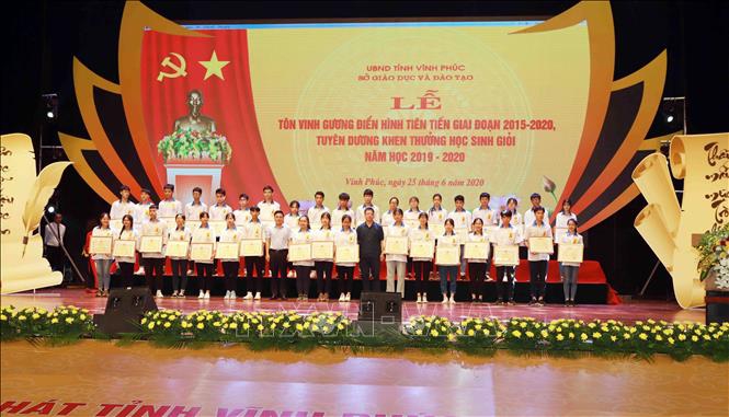 Giáo dục Vĩnh Phúc và những dấu ấn tạo đà phát triển cho năm 2021 - Ảnh minh hoạ 3