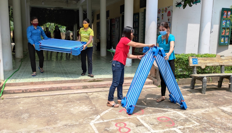 Trường học Thanh Hóa hối hả chuẩn bị đón học sinh đi học trở lại vào 22/2 - Ảnh minh hoạ 11