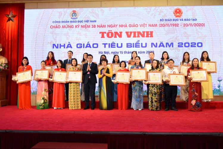 Nền tảng chính sách: Khơi nguồn đổi mới, tạo động lực cho đội ngũ - Ảnh minh hoạ 3