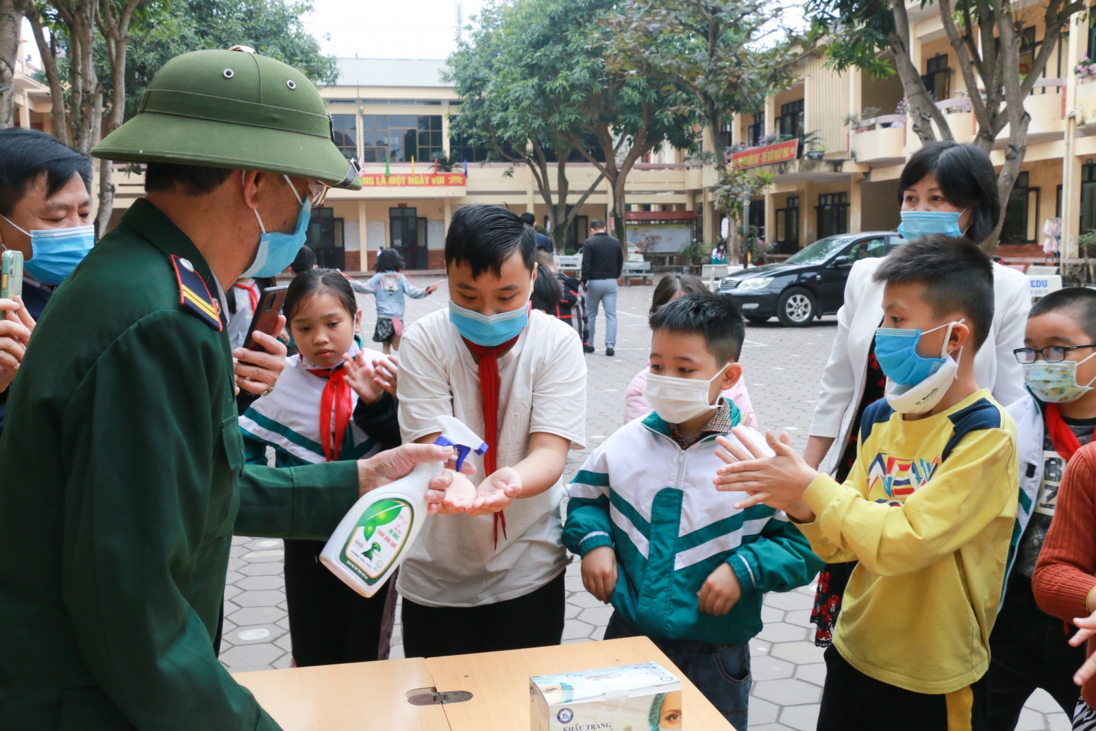 Sở GD&ĐT Nghệ An kiểm tra thực tế hoạt động phòng dịch trong trường học - Ảnh minh hoạ 3