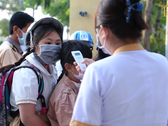 Học sinh, sinh viên Đồng Tháp trở lại trường học tiếp sau Tết