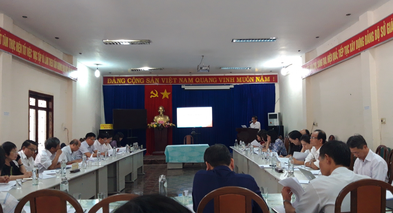 Kon Tum: Hội thảo khung chương trình giáo dục địa phương