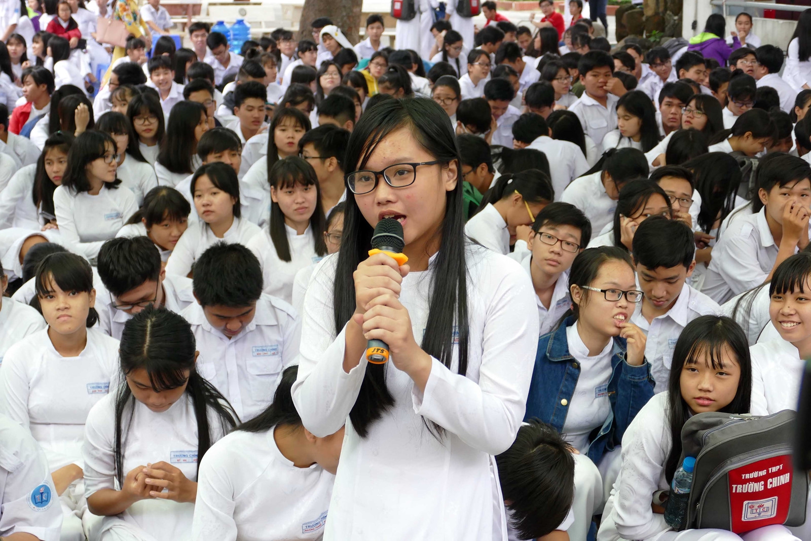 Gỡ khó thiếu giáo viên chuyên trách 