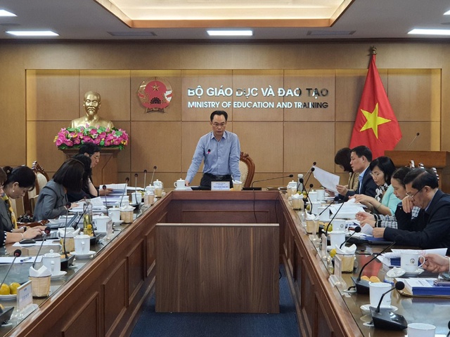 Đề xuất các giải pháp nâng cao chất lượng nguồn nhân lực Việt Nam