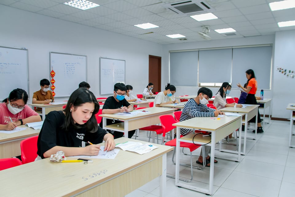 Gần 700 học sinh THCS thi tuyển vào lớp 10 Trường THPT FPT Đà Nẵng
