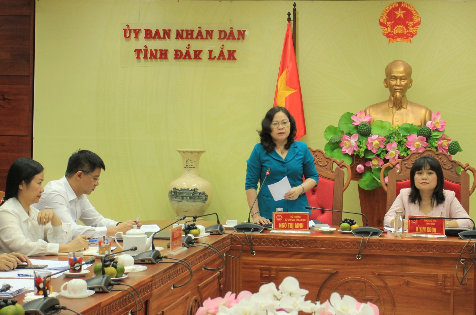 Thứ trưởng Ngô Thị Minh làm việc với UBND tỉnh Đắk Lắk về công tác giáo dục - Ảnh minh hoạ 6