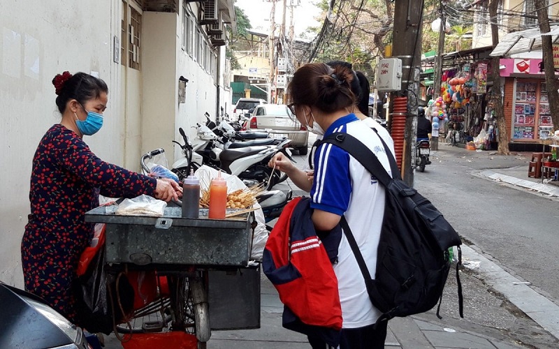 Hiểm họa vây trường học: Làm cách nào ngăn chặn?