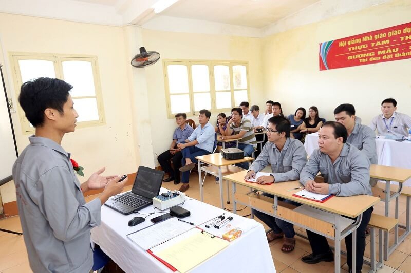 Tạo điều kiện thuận lợi nhất cho học sinh học văn hóa tại cơ sở GD nghề nghiệp