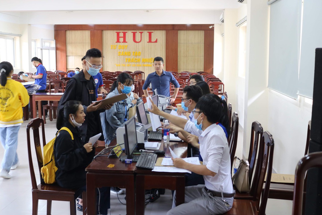 Đại học Luật - Huế: Bổ sung thêm tổ hợp xét tuyển và đối tượng xét tuyển thẳng - Ảnh minh hoạ 2