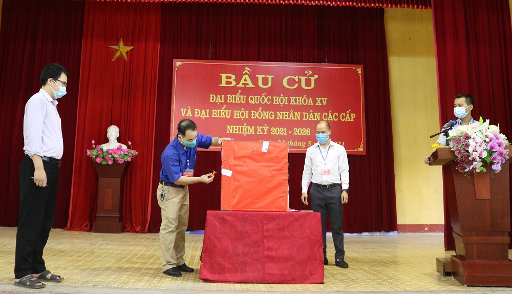 Sinh viên Đại học Thái Nguyên vinh dự thực hiện quyền, nghĩa vụ công dân - Ảnh minh hoạ 3