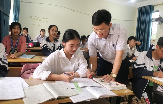 Thi tốt nghiệp THPT tại Hà Tĩnh: Củng cố kiến thức, giải tỏa áp lực cho trò