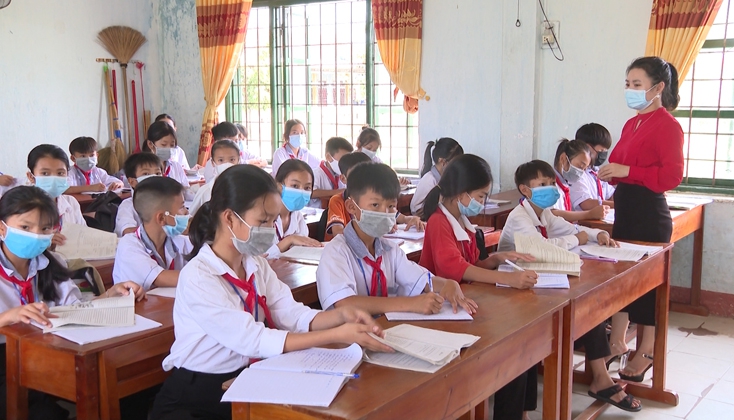 Quảng Bình cho học sinh toàn tỉnh nghỉ học để phòng chống dịch bệnh Covid – 19