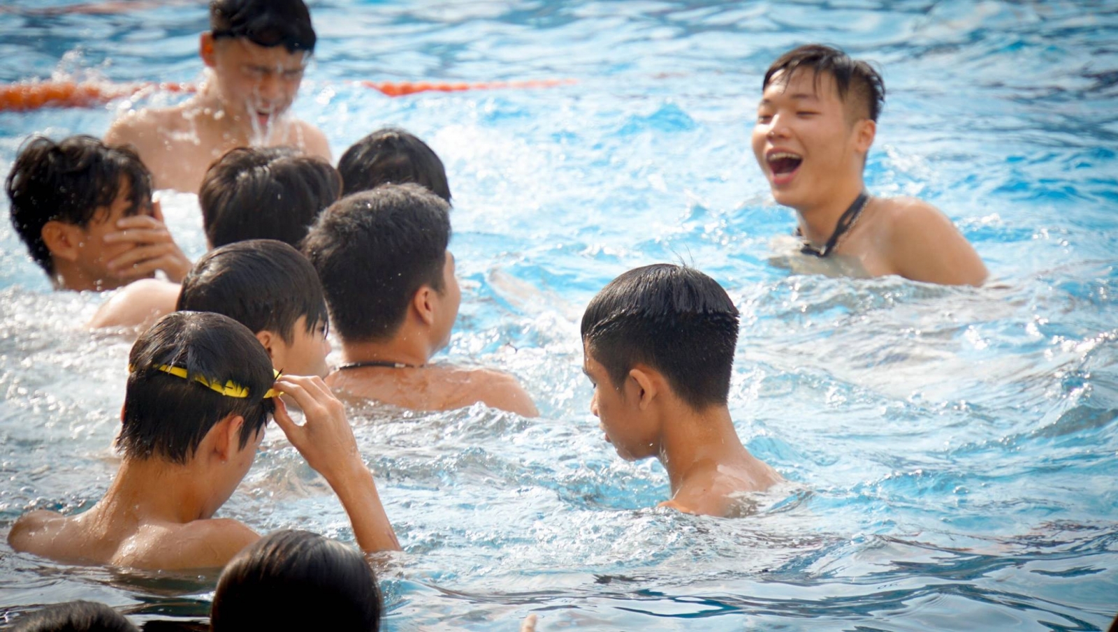 Bộ GD&ĐT yêu cầu tăng cường an toàn phòng chống đuối nước cho học sinh