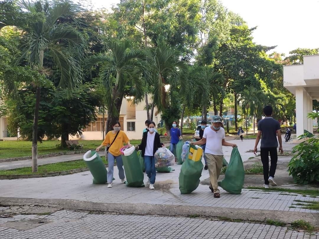 Các trường TPHCM lưu ý sinh viên, giáo viên  về quê cẩn trọng phòng dịch