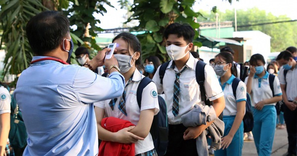 Quảng Nam: Gần 1 nghìn HS 2 huyện, thị xã được phép trở lại trường kiểm tra học kỳ II