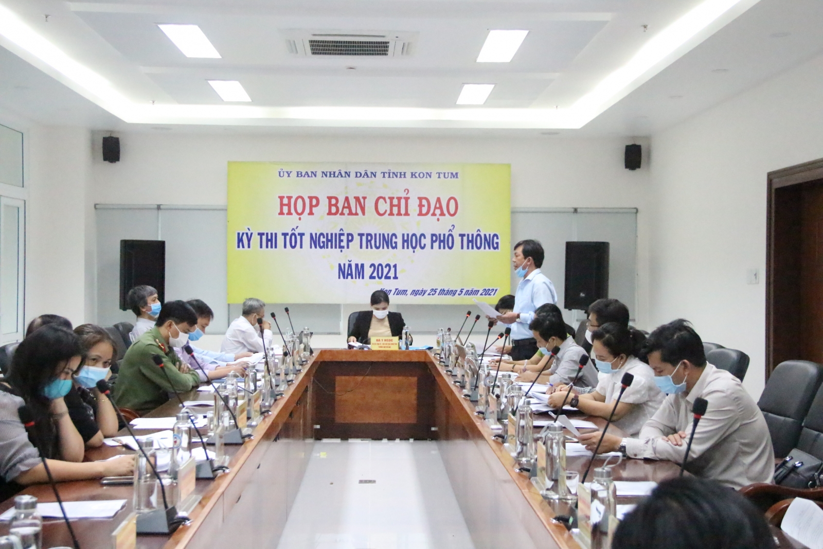 Không để học sinh lớp 12 bỏ học, bỏ thi vì khó khăn