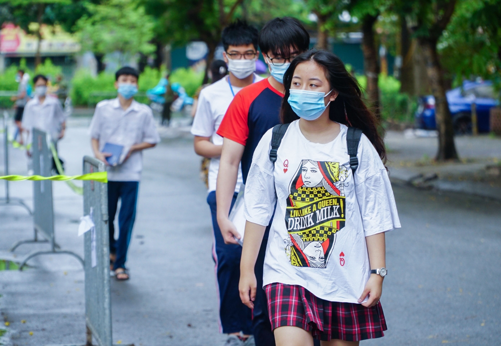 Thí sinh Hà Nội tự tin giành điểm cao trong buổi thi cuối cùng  - Ảnh minh hoạ 6