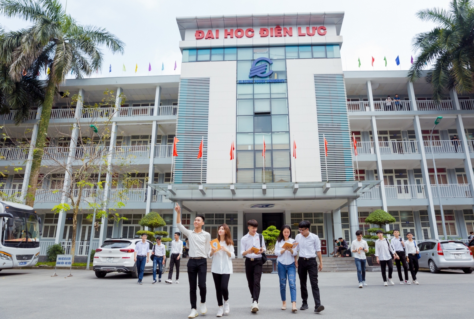 Trường Đại học Điện lực: Nghiên cứu phát triển KHCN gắn liền với thực tiễn