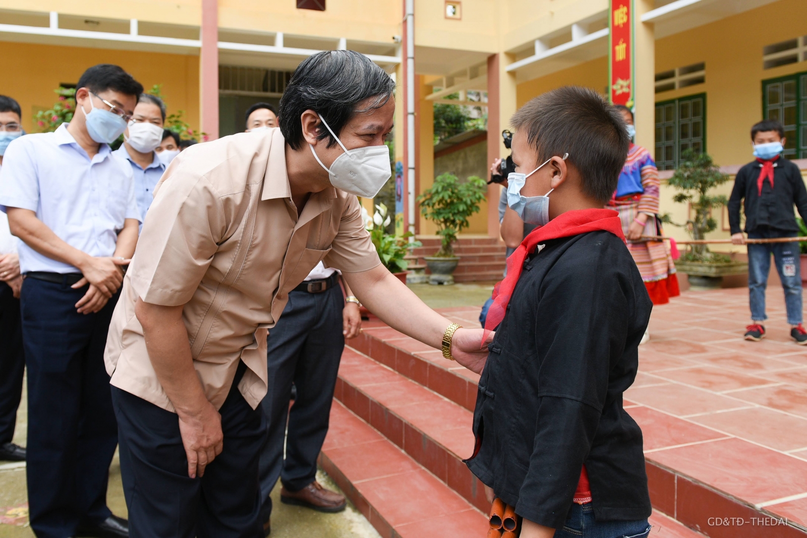 Bộ trưởng Nguyễn Kim Sơn: Học sinh Dân tộc thiểu số nỗ lực vượt khó trong học tập