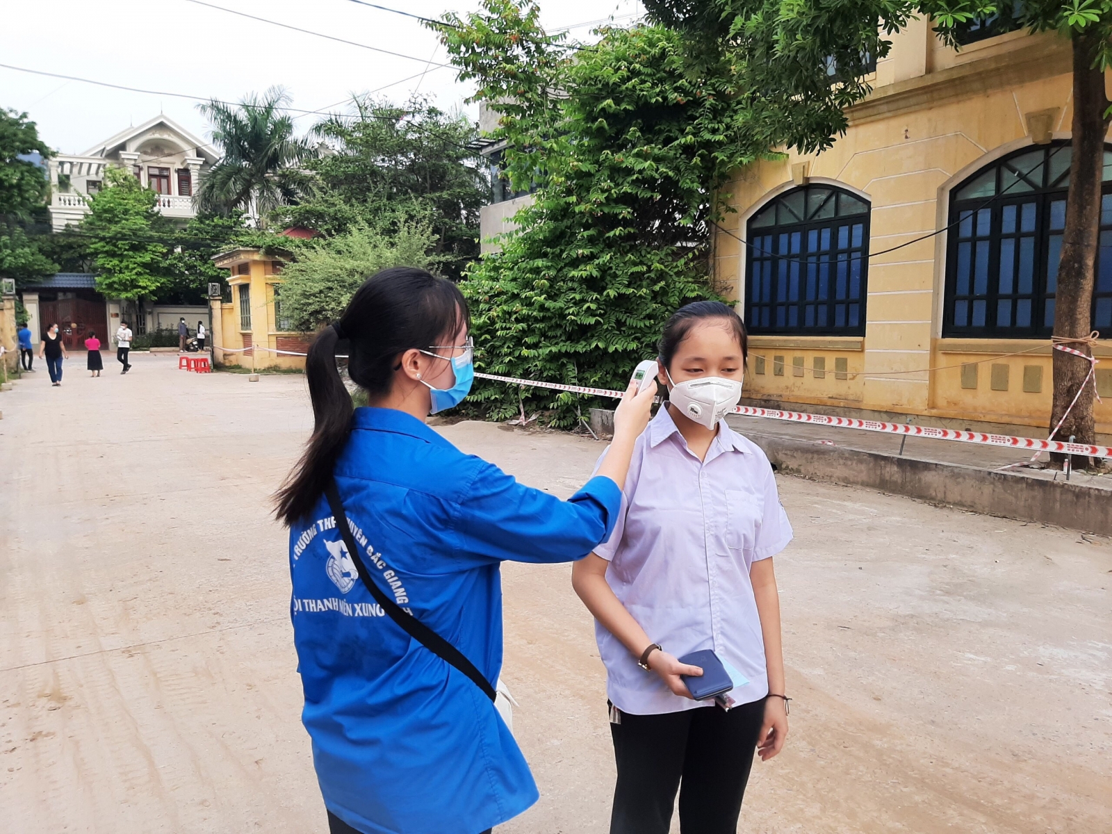 Thí sinh Bắc Giang hoàn thành Kỳ thi tuyển sinh lớp 10 THPT Chuyên - Ảnh minh hoạ 7