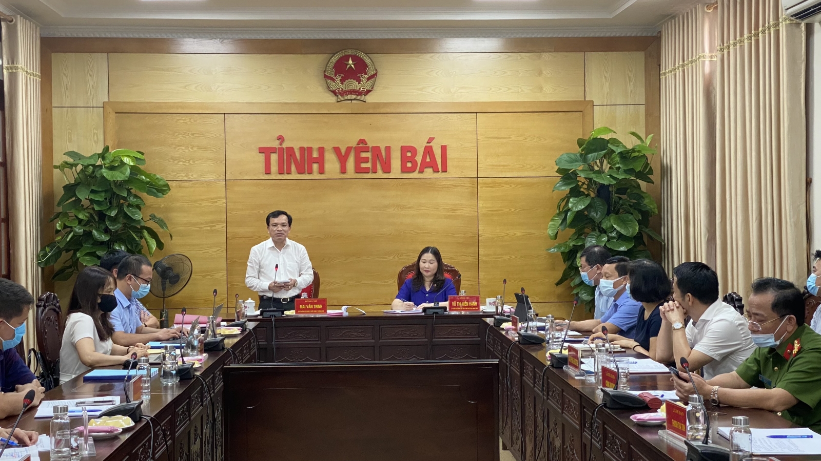 Cục trưởng Mai Văn Trinh kiểm tra công tác chuẩn bị thi tốt nghiệp tại Yên Bái