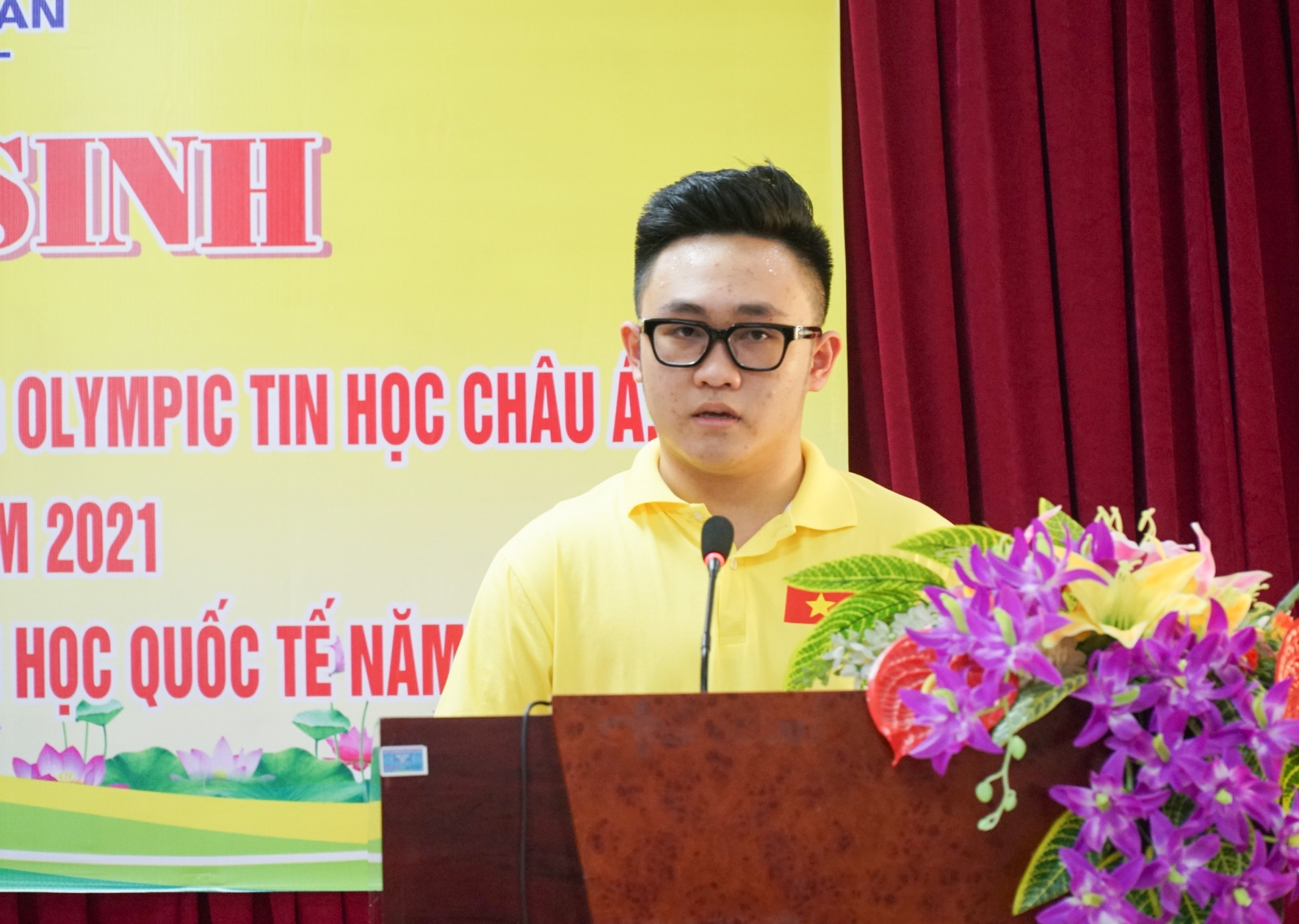 Nghệ An khen thưởng 2 học sinh đạt thành tích cao tại Olympic Tin học quốc tế - Ảnh minh hoạ 3