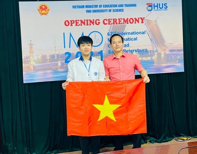 Hai học sinh Vĩnh Phúc đạt huy chương tại kì thi Olympic Toán, Sinh học quốc tế