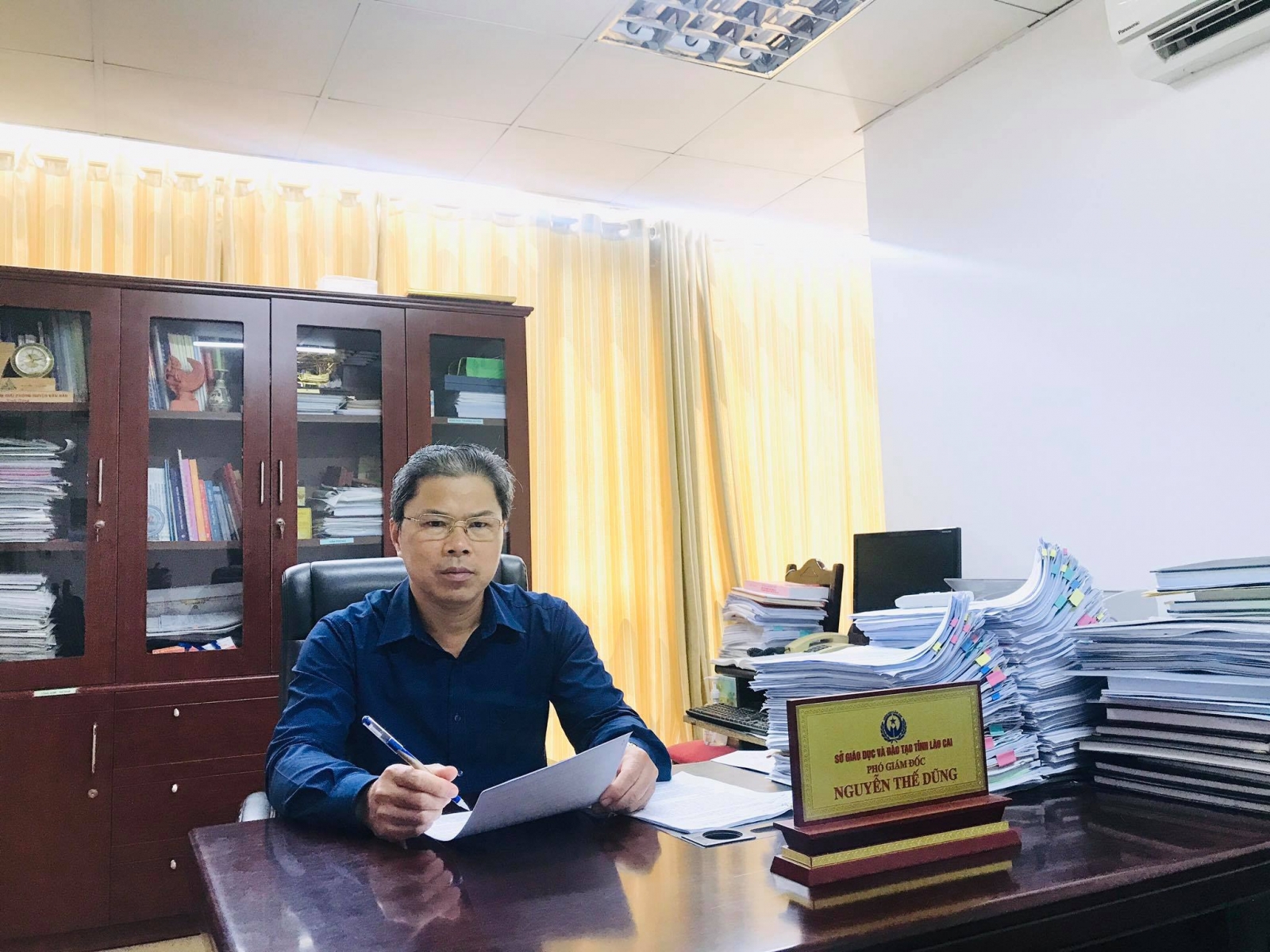 NGƯT Nguyễn Thế Dũng - người thầy tận tâm với giáo dục vùng cao