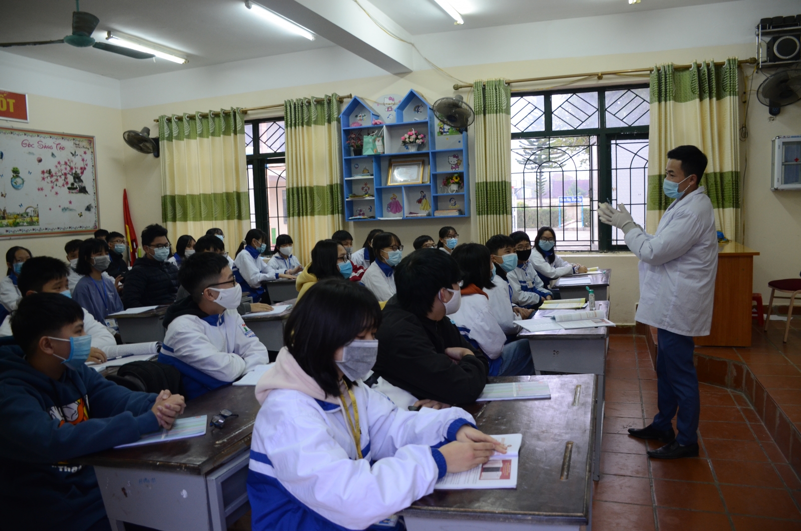 Điện Biên: Kiểm tra sức khỏe học sinh trước thềm năm học mới
