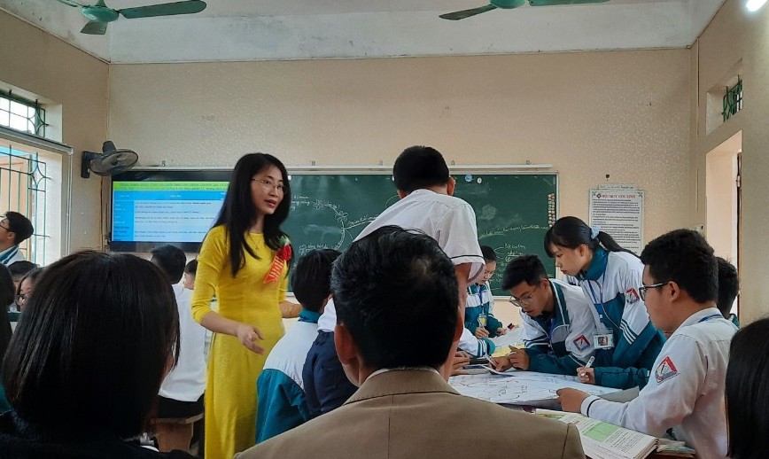 Vượt khó khăn dịch bệnh, giáo dục Nam Định vững niềm tin vào năm học mới - Ảnh minh hoạ 2