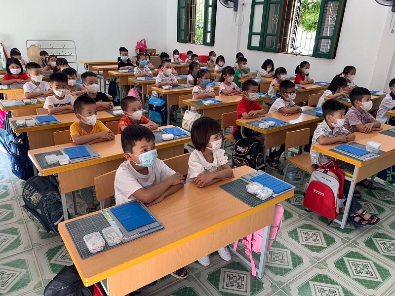 Trường “vùng xanh” tăng tốc dạy học