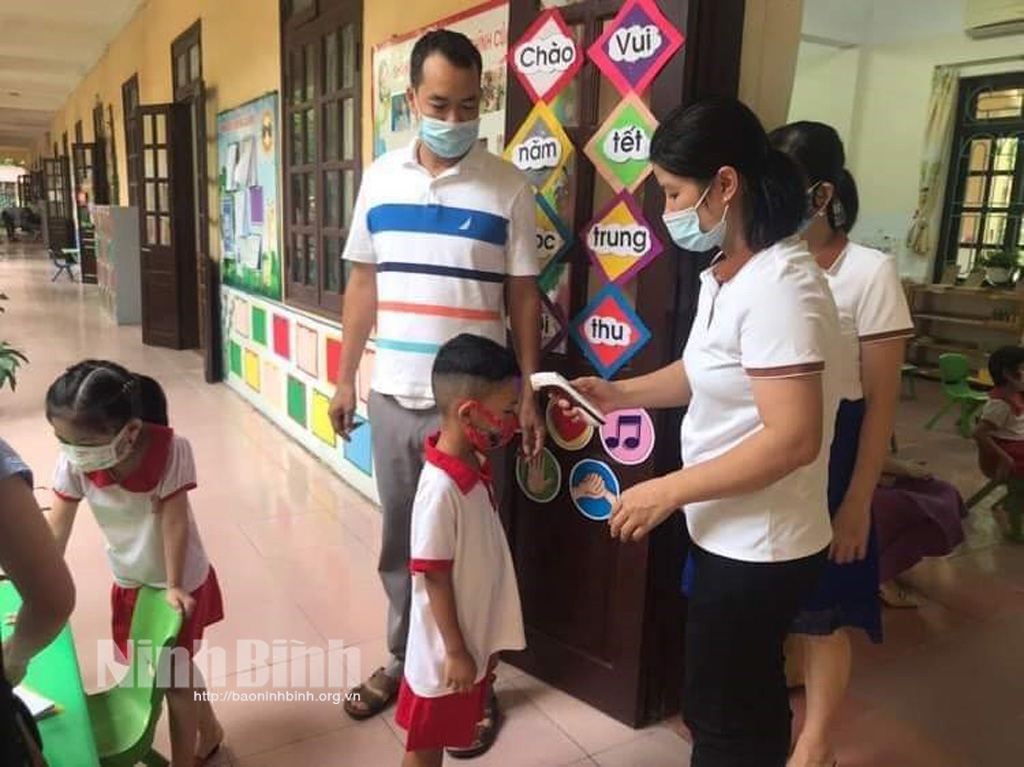Trẻ mầm non tỉnh Ninh Bình trở lại trường