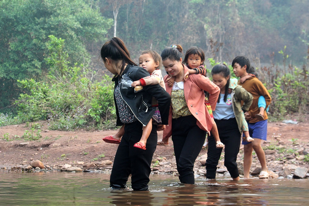 Đất nước mình tên là gì các con nhỉ? Việt Nam! Việt Nam! - Ảnh minh hoạ 5