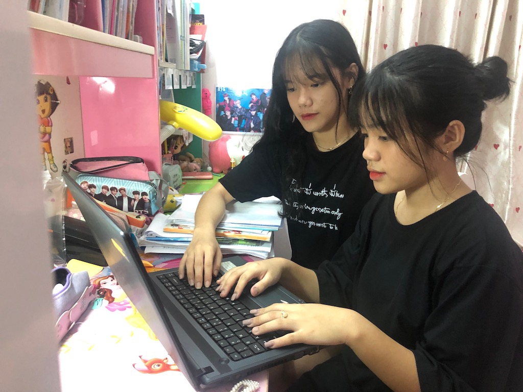 TP.HCM: Nhiều giải pháp hỗ trợ học sinh thiếu điều kiện học tập trực tuyến