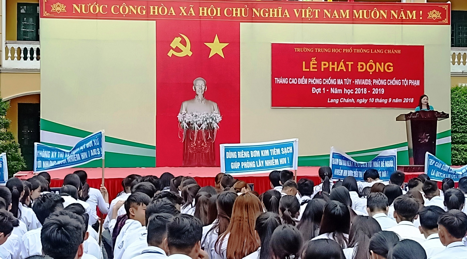 Thanh Hóa: Học sinh cam kết phòng, chống ma túy và bạo lực học đường - Ảnh minh hoạ 2