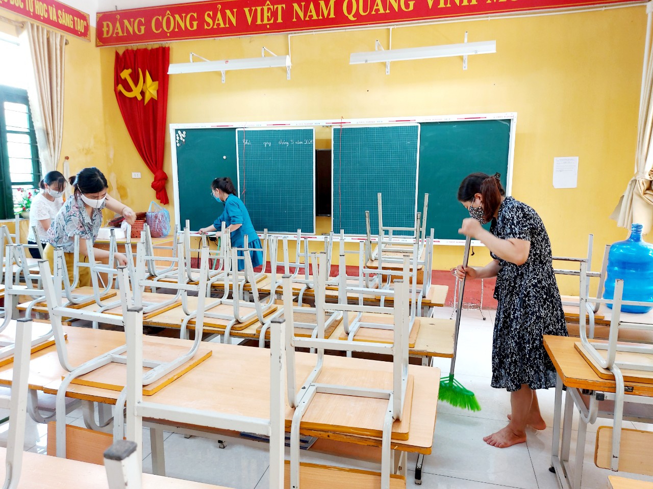 Xuất hiện F0, thành phố Bắc Giang khẩn cấp dừng tổ chức tựu trường